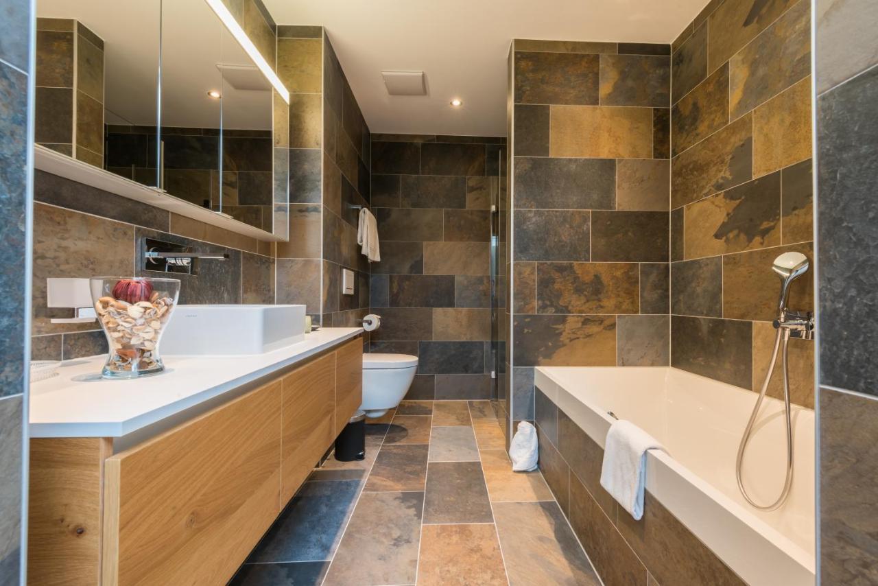 Montela Apartments - Haus C Saas-Grund Dış mekan fotoğraf