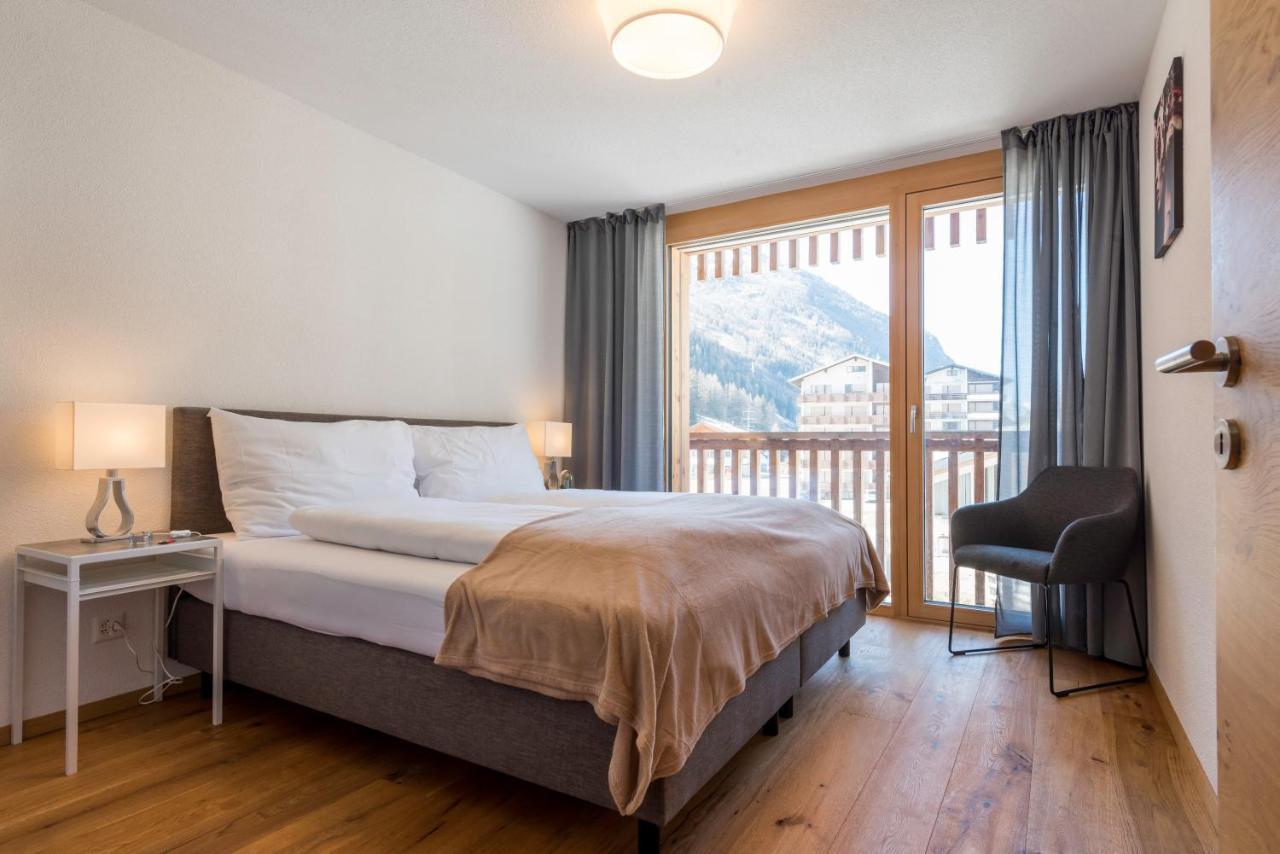 Montela Apartments - Haus C Saas-Grund Dış mekan fotoğraf